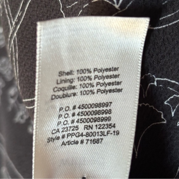 Aritzia Wilfred Nazaire Button Down Dress in Black and White Pattern - Picture 10 of 10